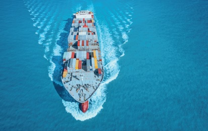 The white paper “Alternative fuels and technologies for greener shipping” examines the price, availability, regulatory challenges and environmental benefits of alternative fuels and technologies. 