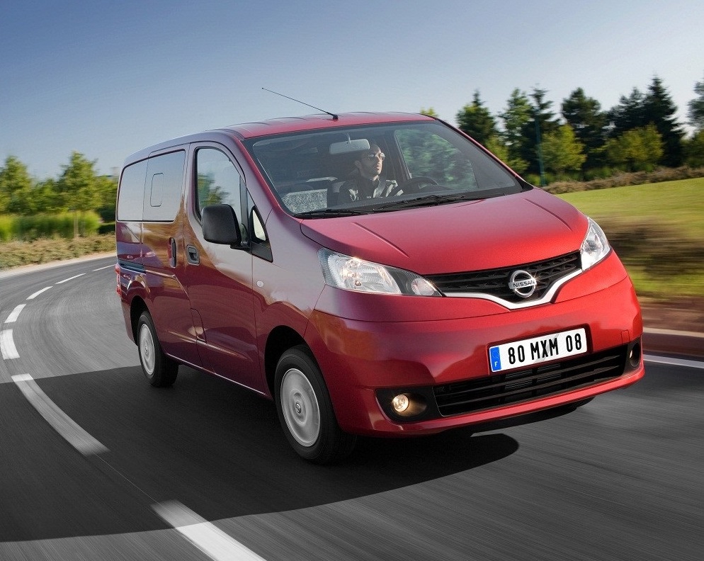Nissan launches new longerrange electric van