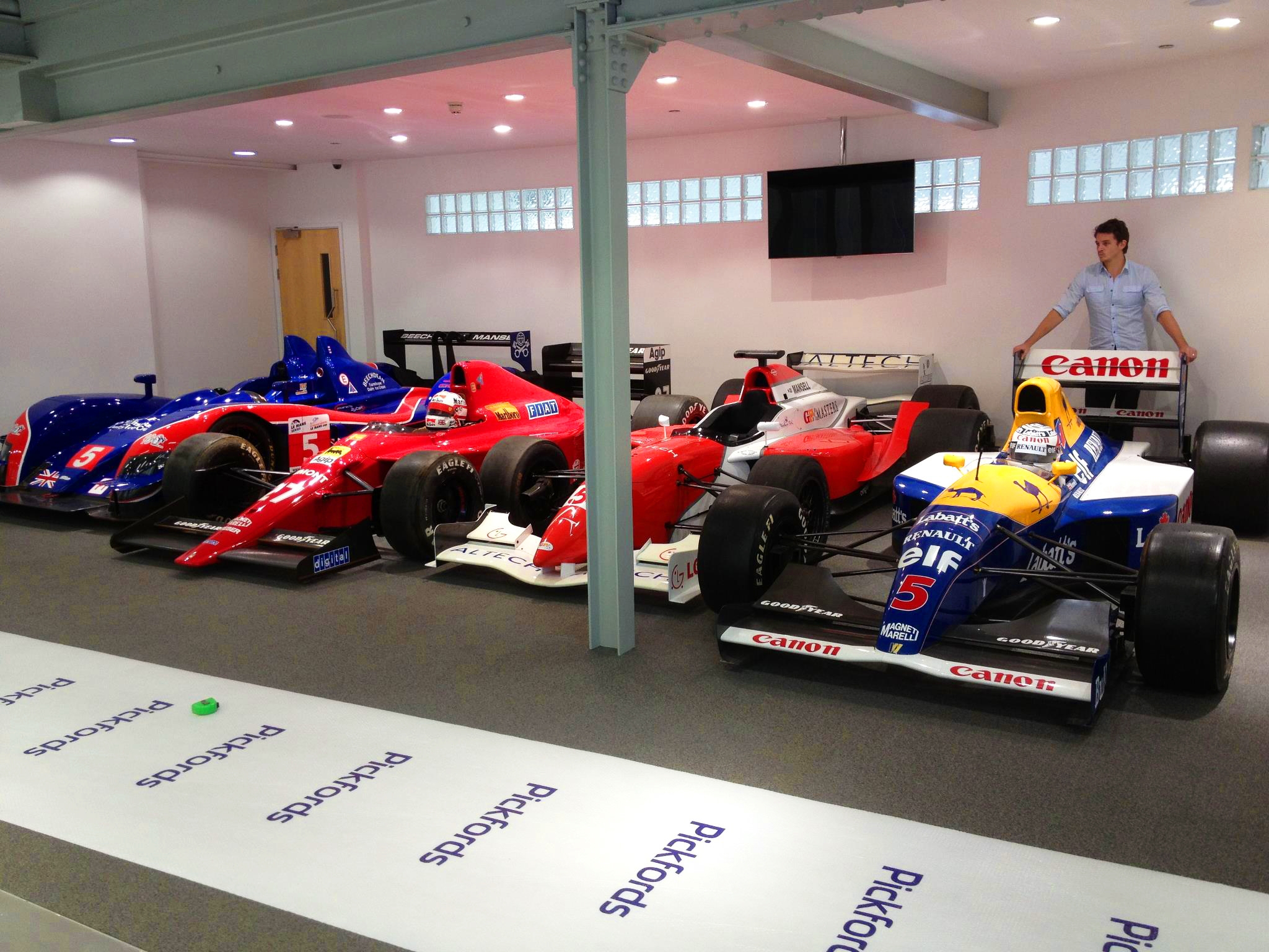 Pickfords Moves The Mansell Collection