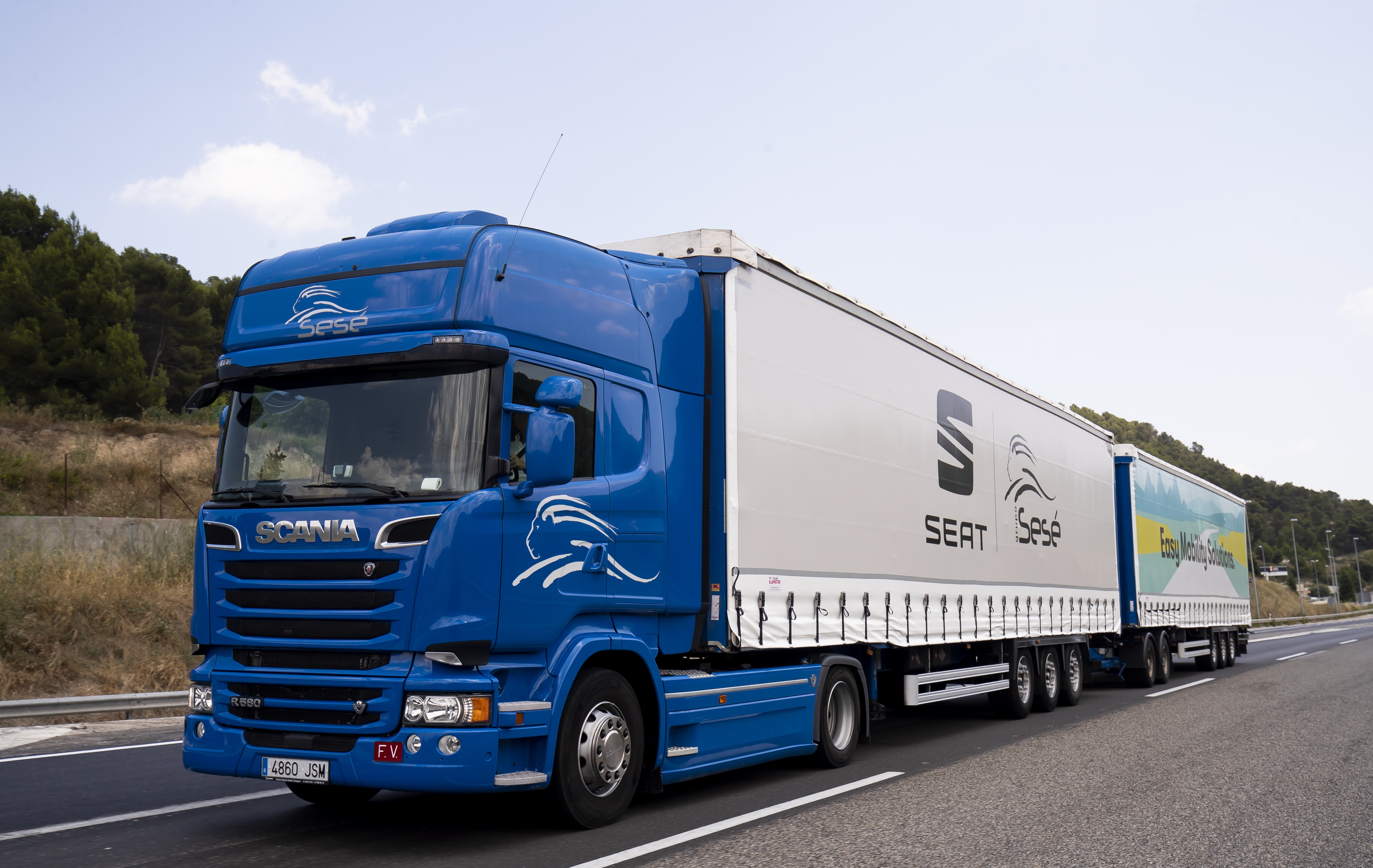 SEAT-and-Grupo-Sese-Duo-trailer SEAT-and-Grupo-Sese-Duo-trailer