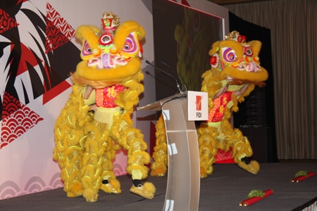 On stage entertainment