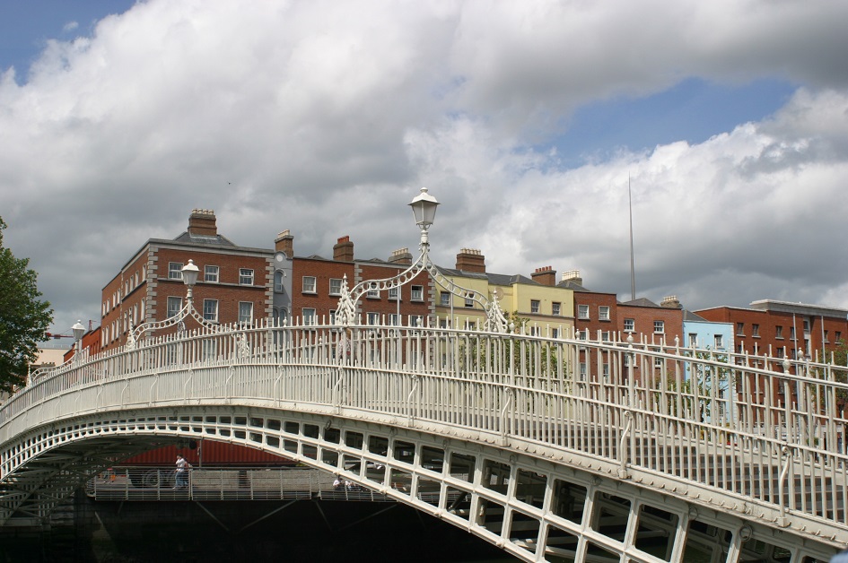 Ha'penny bridge, Dublin