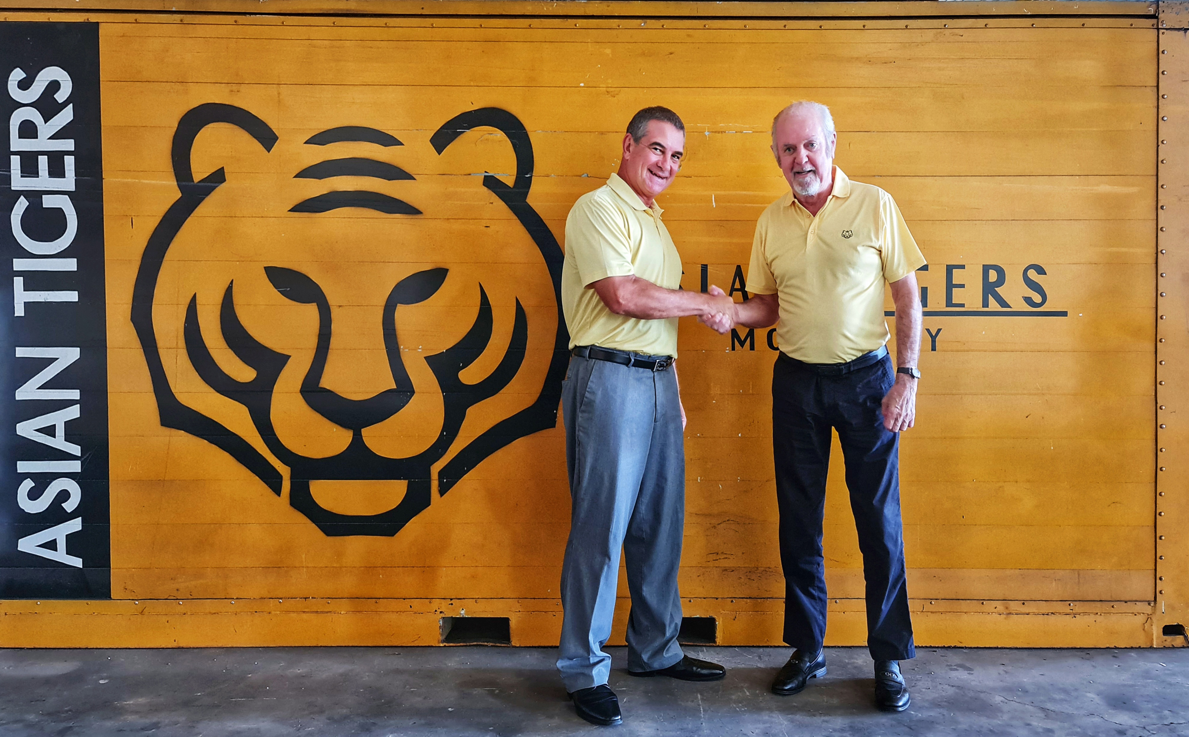 Bill Lloyd (left) and Gerry Lane