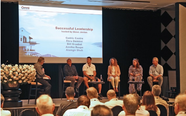 OMNI in Da Nang - panel discussion