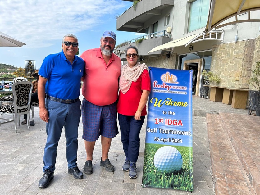 Alamgir Shah (left) with his wife Salza Shah and Ludo Souse