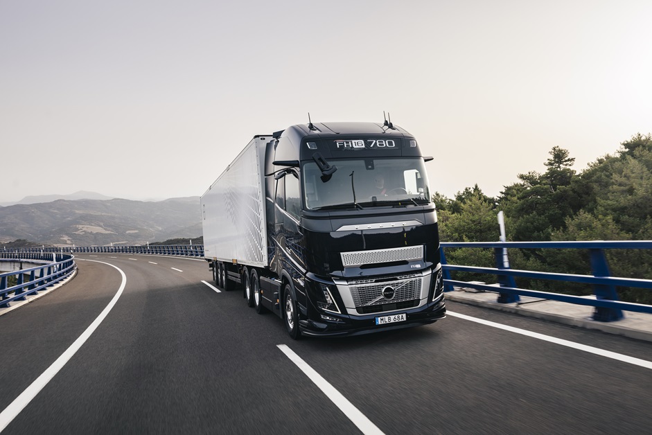 New Volvo FH16