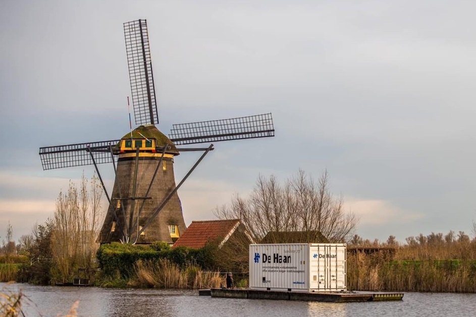 De Haan delivered a container to a windmill that was accessible only by water