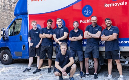 The Happy2Move crew 