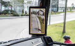 MAN - optional mirror replacement system with A-pillar mounted screen (1)